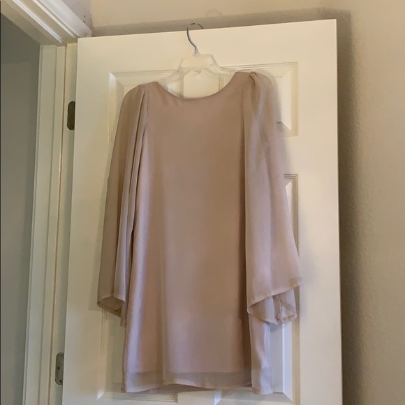 Beautiful, open low back with gold detail dress - Picture 2 of 3